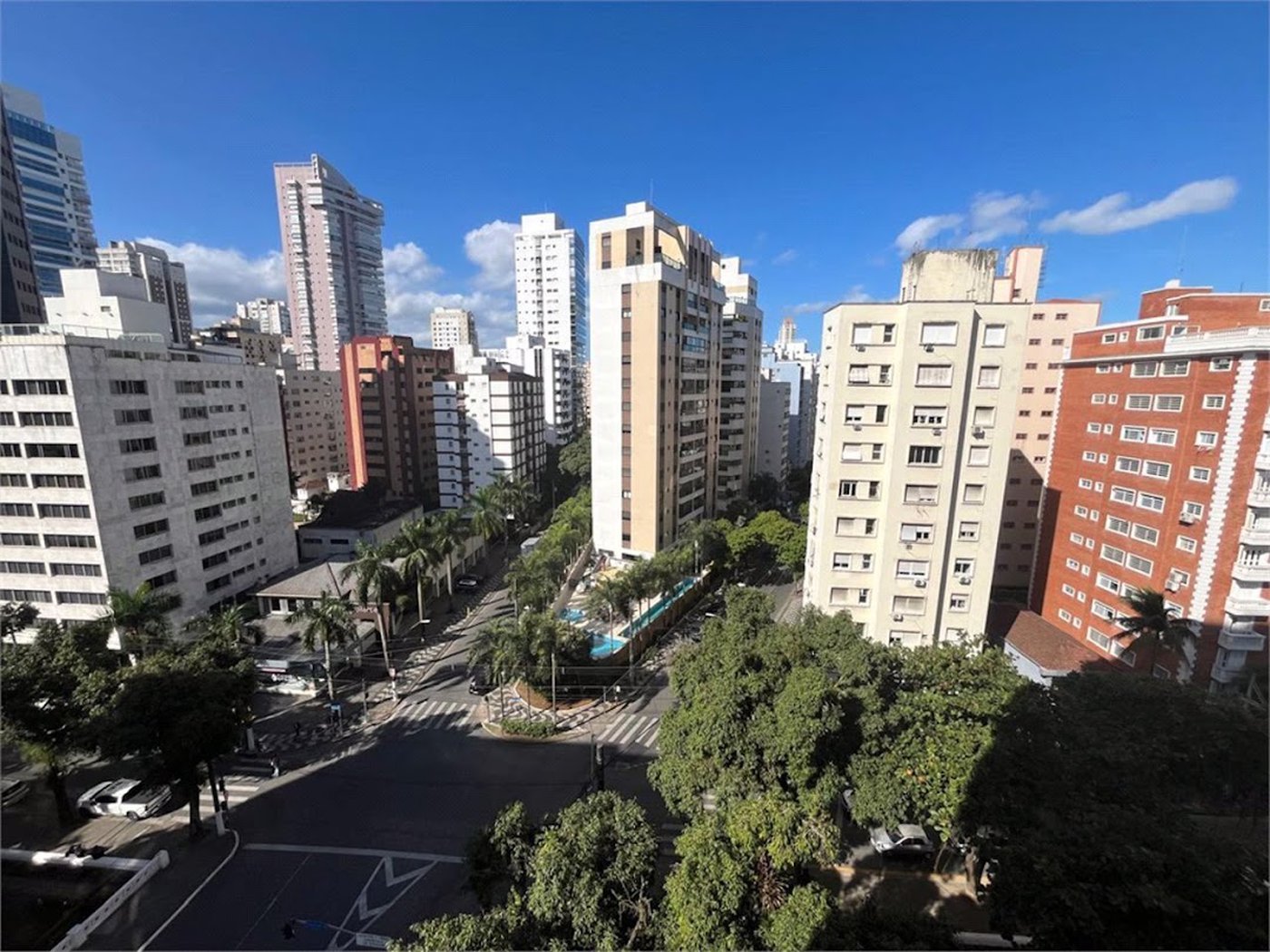 Apartamento Residencial à venda, Gonzaga, Santos - AP0199.