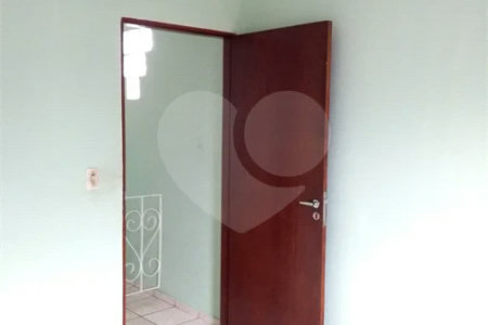Casa/Terreno á venda no Gopouva/Jardim Tranquilidade