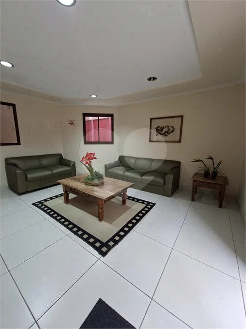 GRANDE OPORTUNIDADE DE COMPRA! APARTAMENTO DE 96m² NO CONDOMÍNIO CÓRSEGA