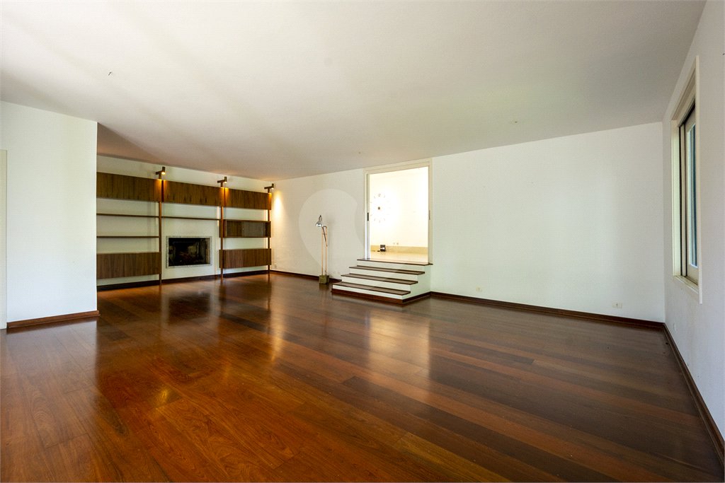 Casa à venda com 4 suítes no condomínio Chácara Flora, São Paulo - SP