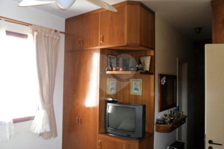 Apartamento à venda com 3 quartos, sendo 1 suíte, em Vila Andrade, São Paulo, SP