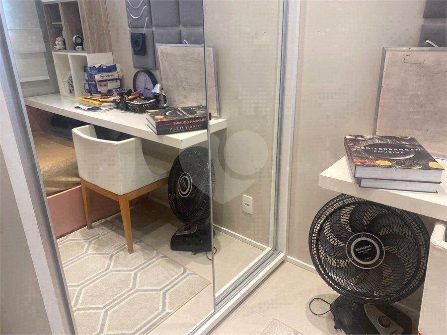 Apartamento à venda com 2 quartos, sendo 1 suíte,  em Botafogo, Rio de Janeiro, RJ