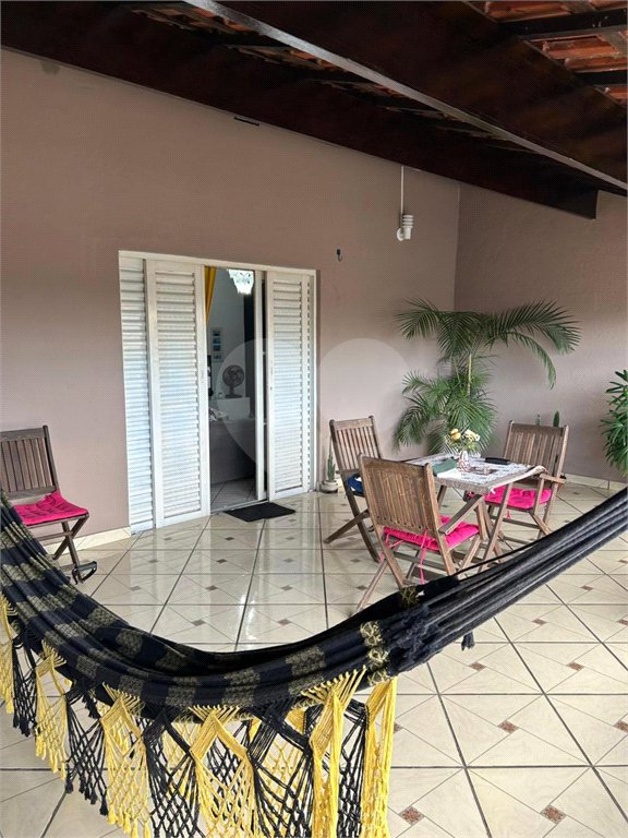 Casa à venda com 3 quartos, sendo 1 suíte, em Jardim Capão Redondo, São Paulo, SP