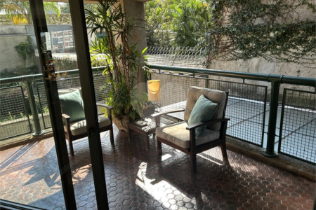 Apartamento à venda com 4 quartos, sendo 2 suítes,  em Paineiras do Morumbi, São Paulo, SP