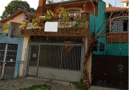 Sobrado à venda com 3 quartos, sendo 1 suíte, em Vila Universitária, São Paulo, SP