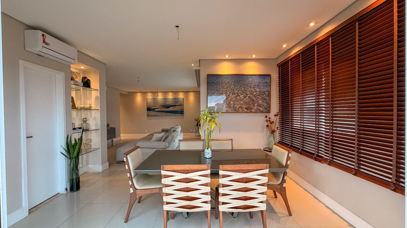 Cobertura Duplex com Vista para o Mar | 3 Suítes, SPA Privativo, Porteira Fechada e Lazer Completo