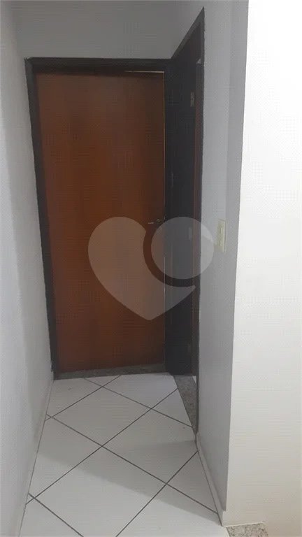 Sobrado à venda com 3 quartos, sendo 1 suíte, em Tremembé, São Paulo, SP