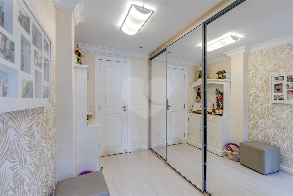 Apartamento à venda com 4 suítes em Jardim Marajoara, São Paulo, SP