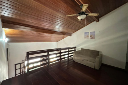 Casa em condomínio à venda com 2 quartos, sendo 1 suíte, em Ogiva, Cabo Frio, RJ