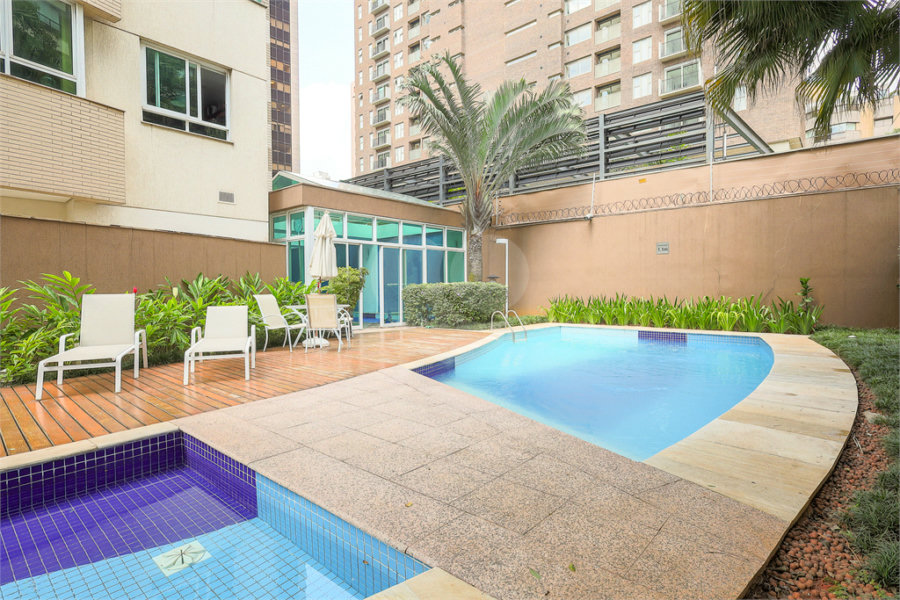 Apartamento à venda com 4 suítes, em Jardim Europa, São Paulo, SP