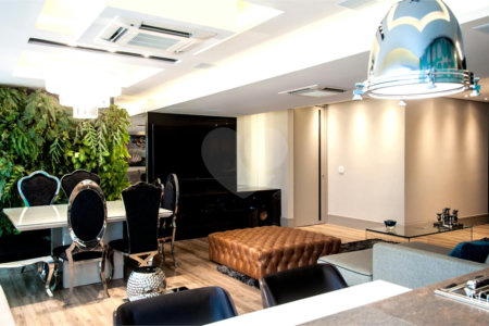 Apartamento à venda com 2 suítes em Santa Teresinha, São Paulo, SP