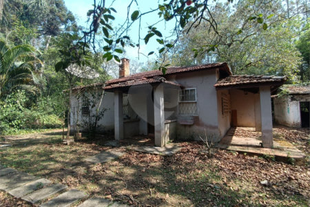 Chácara à venda com 4 quartos em Jardim Guaçu, São Roque, SP