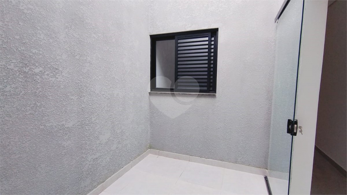 Casa de Vila à venda com 2 quartos em Jardim Jatobá, Sorocaba, SP