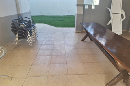 Casa à venda com 3 quartos, sendo 1 suíte, no condomínio Residencial Macaúba, Rondonópolis - MT