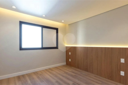Apartamento à venda com 2 quartos, sendo 1 suíte, em Vila Olímpia, São Paulo, SP