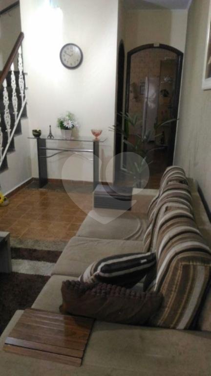 Sobrado à venda com 3 quartos, sendo 1 suíte, em Tremembé, São Paulo, SP