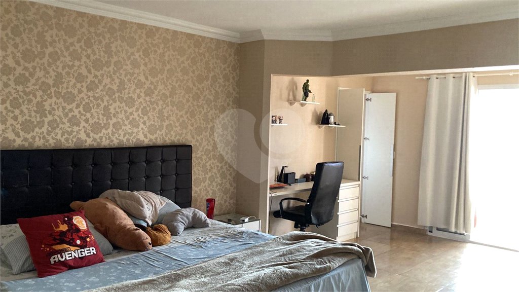 Sobrado à venda com 3 quartos, sendo 1 suíte, em Jardim Santa Beatriz, Guarulhos, SP