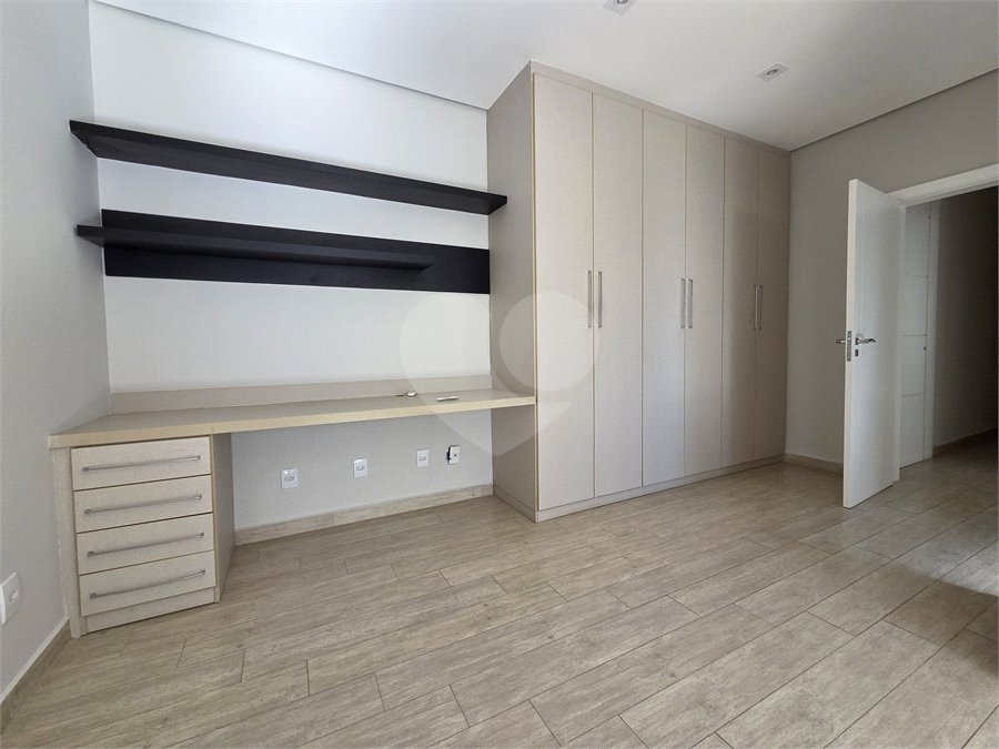 Casa para alugar com 3 suítes no condomínio Alphaville Nova Esplanada 1, Votorantim - SP