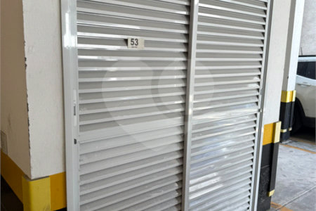 Apartamento à venda ou para alugar com 2 suítes em Vila Olímpia, São Paulo, SP