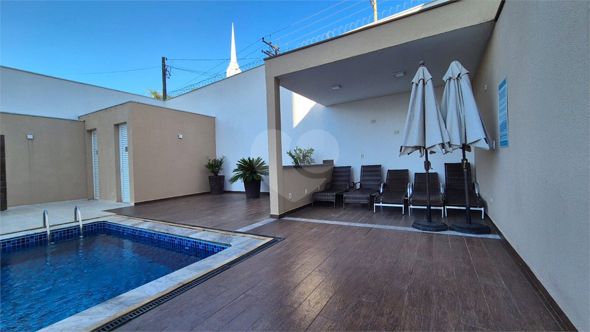 Apartamento à venda com 3 quartos, sendo 1 suíte,  em Vila Jardini, Sorocaba, SP