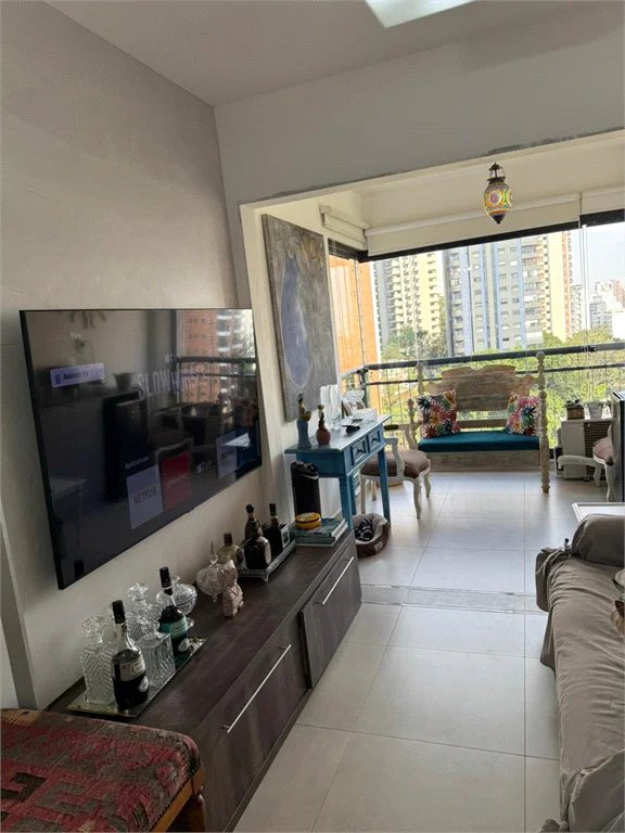 Apartamento à venda com 2 quartos em Vila Suzana, São Paulo, SP