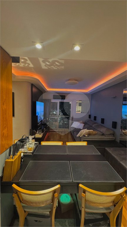 Apartamento à venda com 2 quartos, sendo 1 suíte, em Vila Olímpia, São Paulo, SP
