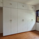 Casa à venda com 4 quartos, sendo 3 suítes,  no condomínio Vila das Flores, São Paulo - SP