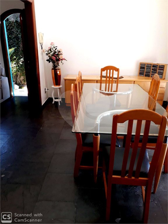 Casa à venda com 3 quartos, sendo 1 suíte, em Vila São Caetano, Sorocaba, SP