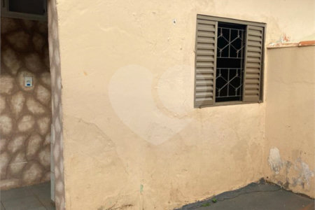 Casa térrea para venda na Vila Carmem