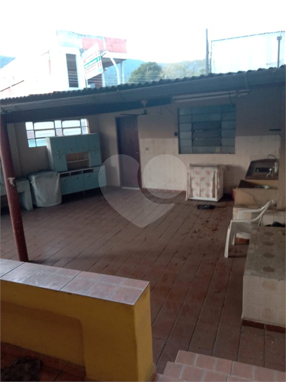 Casa à venda ou para alugar com 2 quartos no Centro, Mairiporã, SP