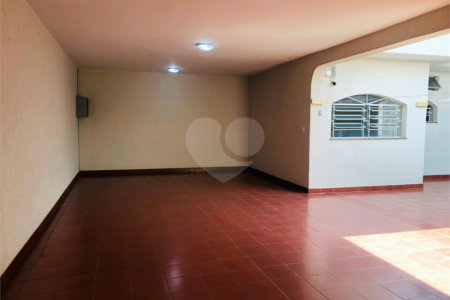 Casa Térrea à venda com 3 quartos, sendo 1 suíte,  em Vila Industrial, Mogi das Cruzes, SP