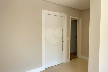 Apartamento à venda com 4 suítes em Alto da Boa Vista, São Paulo, SP