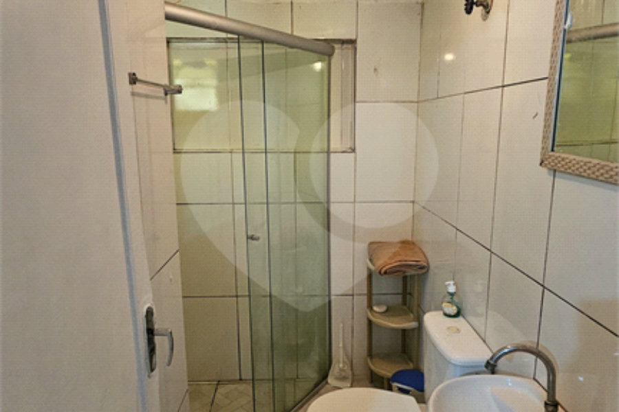 Casa à venda com 3 quartos, sendo 1 suíte, em Alto da Boa Vista, São Paulo, SP