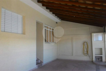 Casa à venda com 3 quartos, sendo 1 suíte, em Vila São Francisco, Suzano, SP