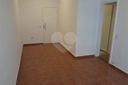 Apartamento à venda com 2 quartos em Praça da Bandeira, Rio de Janeiro, RJ