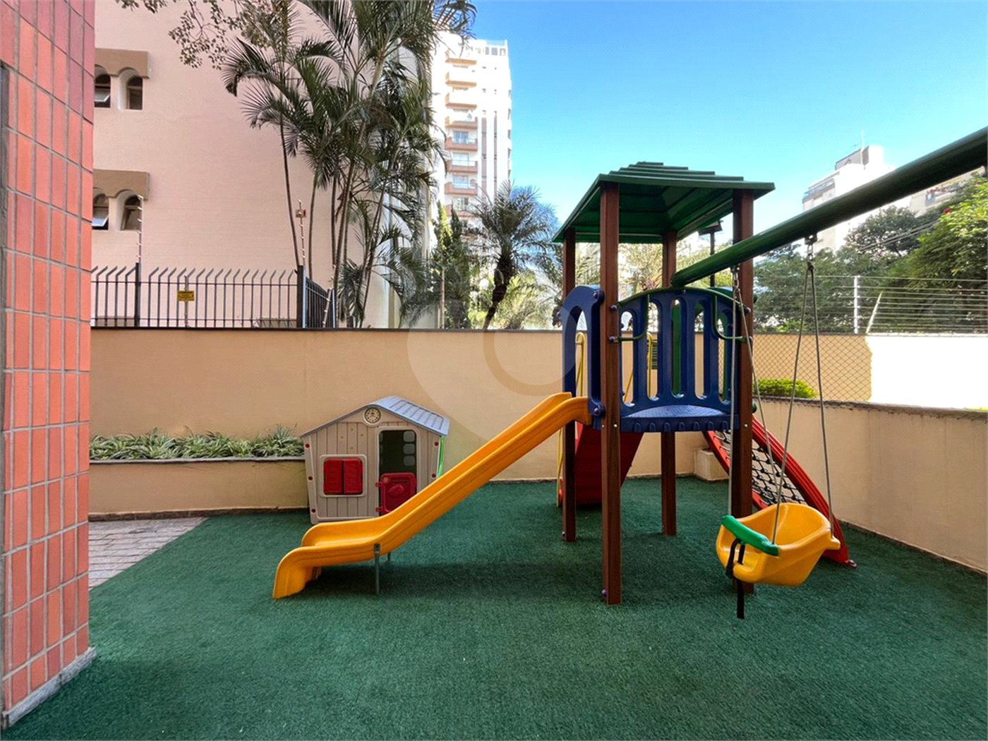 Apartamento à venda com 3 suítes em Vila Olímpia, São Paulo, SP