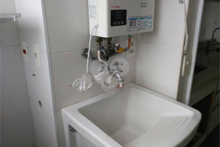Apartamento à venda com 2 quartos, sendo 1 suíte,  em Vila Paiva, São Paulo, SP