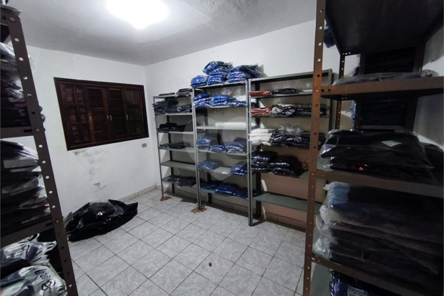 Sobrado à venda com 4 quartos, sendo 1 suíte, em Vila Medeiros, São Paulo, SP