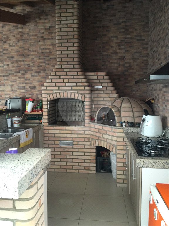 Casa à venda com 3 suítes no condomínio Lago da Serra, Araçoiaba da Serra - SP