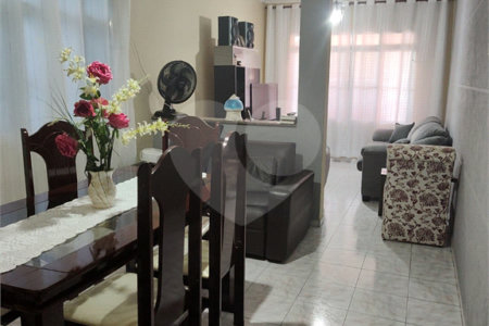 Casa Térrea à venda com 2 quartos em Jardim Lincoln, Suzano, SP