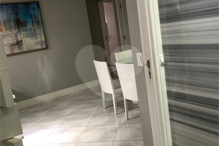 Apartamento à venda com 3 suítes em Santana, São Paulo, SP