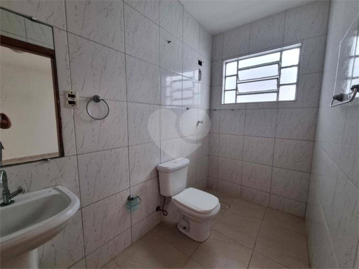 Apartamento à venda com 3 quartos, sendo 1 suíte, em Jardim das Indústrias, São José dos Campos, SP