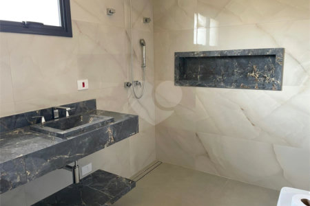 Casa à venda ou para alugar com 3 suítes no condomínio São Joaquim, Vinhedo - SP