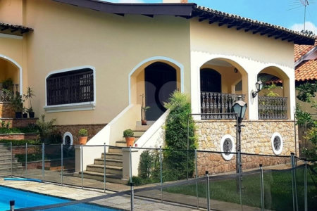 Casa Térrea à venda com 3 suítes em Brooklin Velho, São Paulo, SP