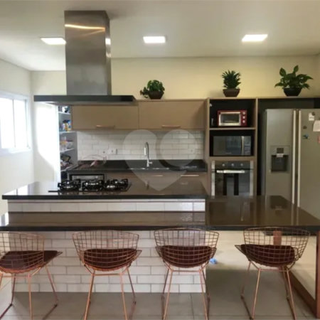Casa à venda com 3 quartos, sendo 1 suíte,  no condomínio Alphaville 1, São José dos Campos - SP