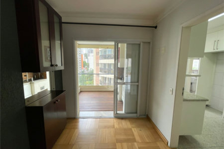 Apartamento à venda ou para alugar com 3 suítes em Vila Suzana, São Paulo, SP