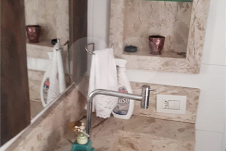 Casa à venda com 3 quartos, sendo 2 suítes,  em Vila Rosália, Guarulhos, SP