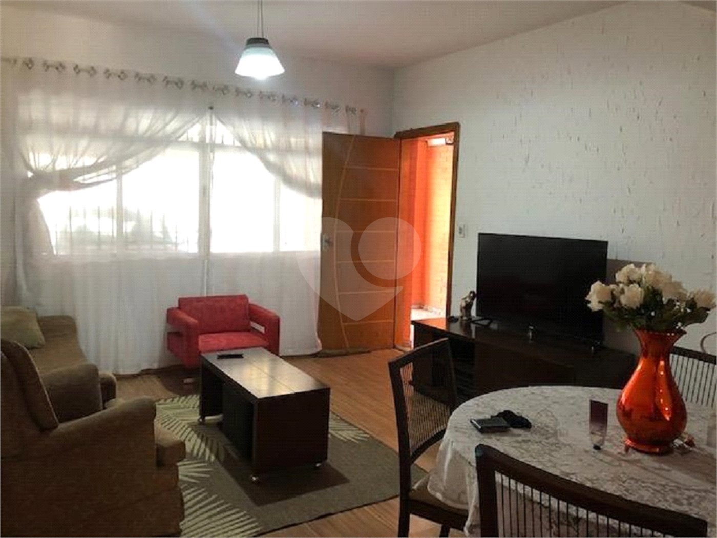 Sobrado à venda com 2 quartos em Vila Vitório Mazzei, São Paulo, SP