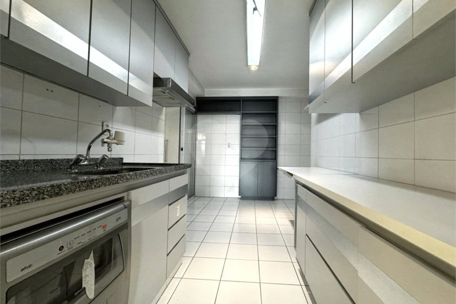 Apartamento à venda com 2 suítes em Barra Funda, São Paulo, SP