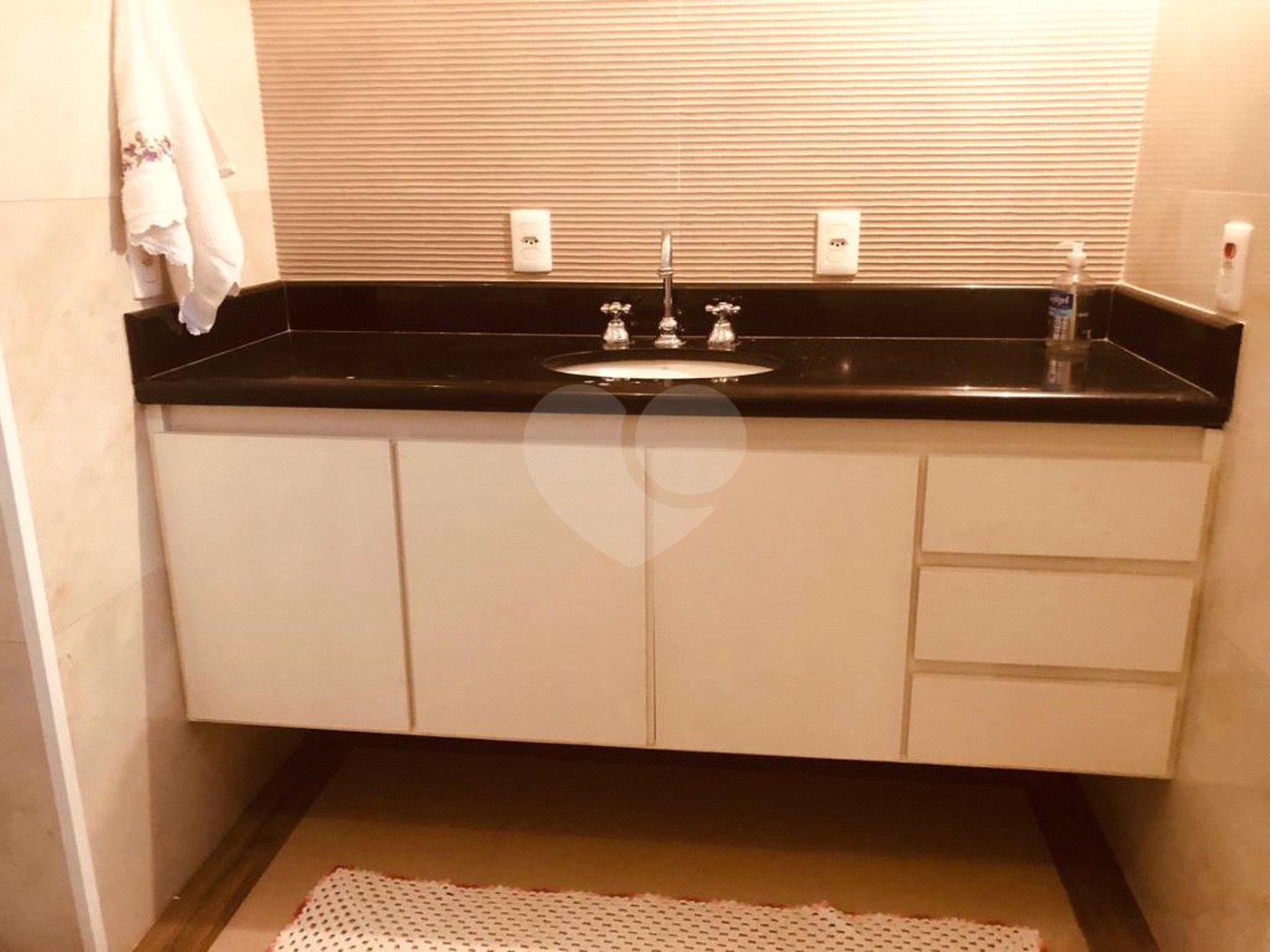 Sobrado à venda com 4 quartos, sendo 1 suíte, em Perdizes, São Paulo, SP